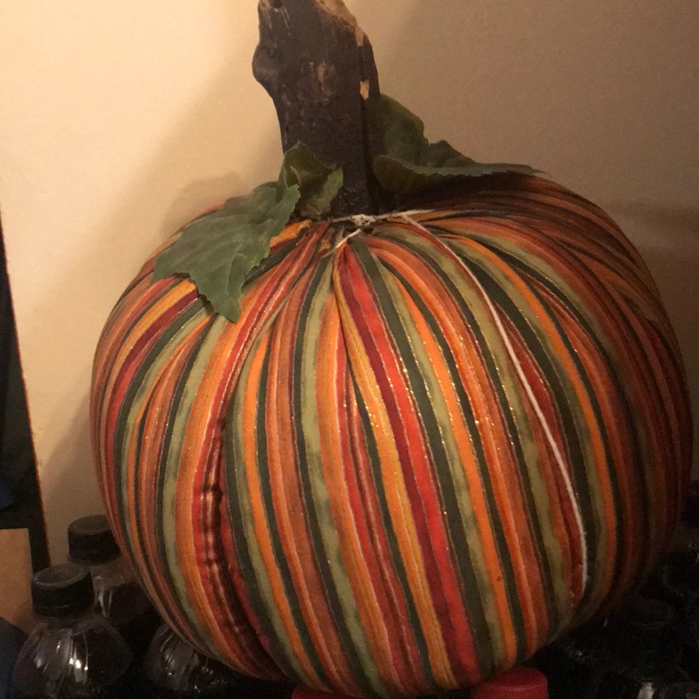 Meet your Posher, Gloria